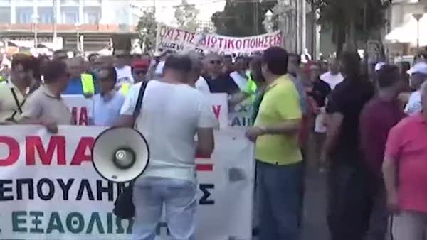 Yunanistan'da özelleştirme karşıtı gösteri