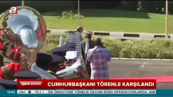 Cumhurbaşkanı Erdoğan törenle karşılandı!