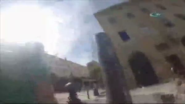Rus holigan Marsilya sokaklarında yaptıkları terörü görüntüledi