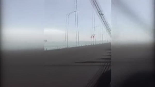 Kenan Sofuoğlu Osmangazi Köprüsü'nde fırtına gibi esti