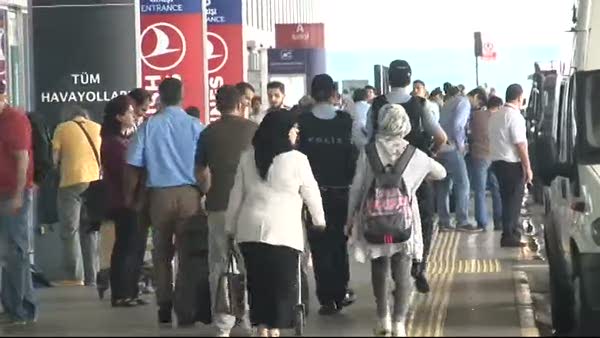 Özel Harekat Polisi Atatürk Havalimanı'nda göreve başladı