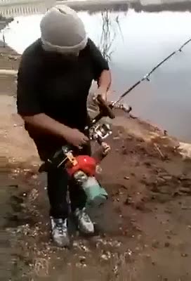 Elektrikli testere ile balık nasıl tutulur?