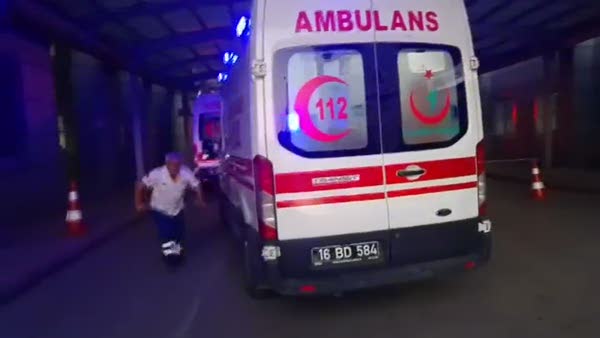 Bursa'da TIR faciası: 2 ölü, 3 yaralı