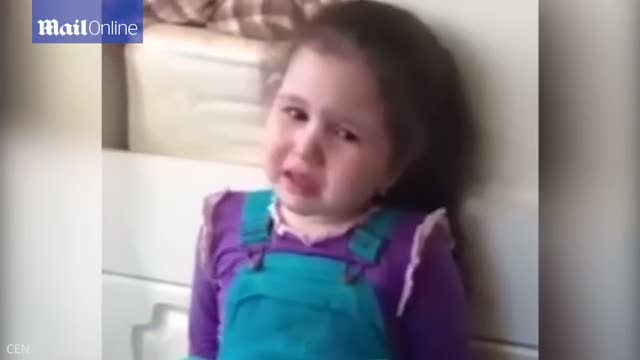 Koca bulamayacağım diye ağlayan küçük kız güldürdü!