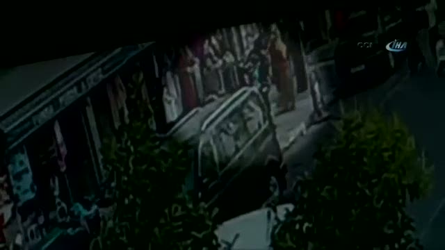 İstanbul’da güpegündüz bebek kaçırdılar