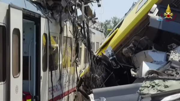 İtalya’da tren faciası: 20 ölü