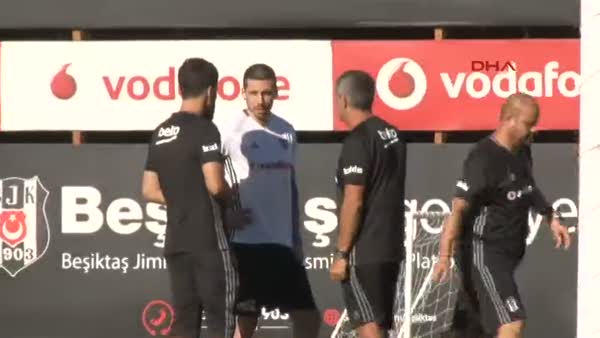Beşiktaş'ta Jose Sosa antrenmana çıktı