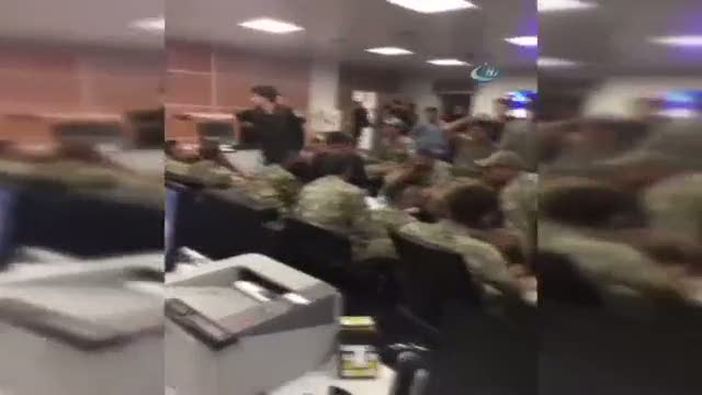 Çevik Kuvvet’i basan askerler gözaltına alındı