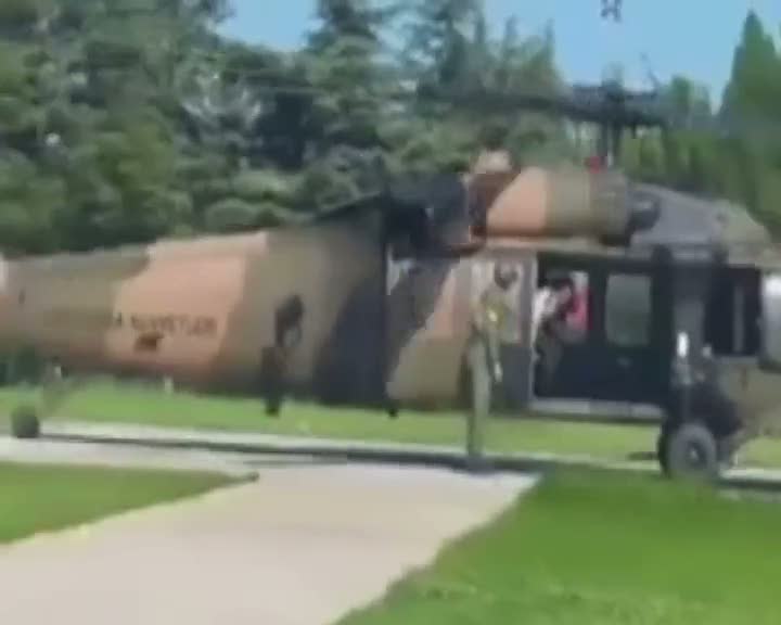 Genelkurmay Başkanı Akar Çankaya Köşkü'ne helikopterle geldi