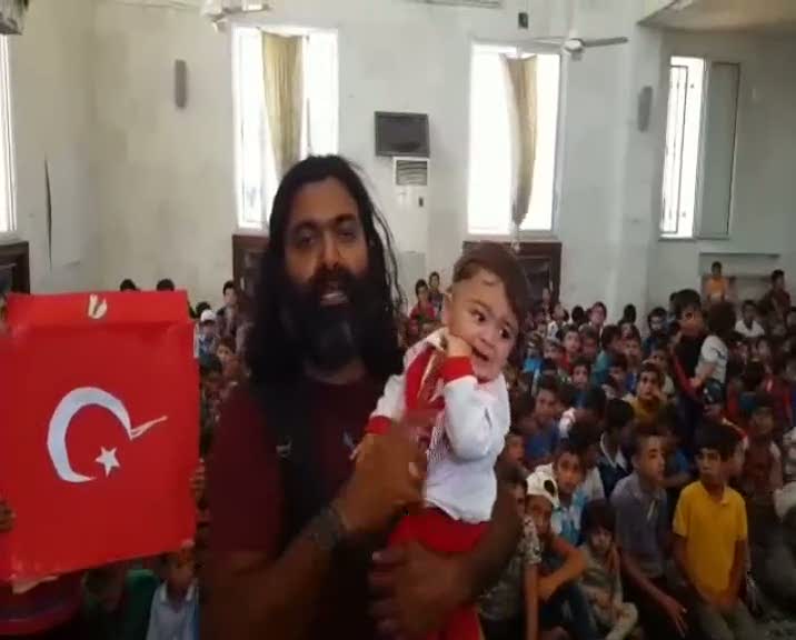 Suriyelilerden Erdoğan'a destek