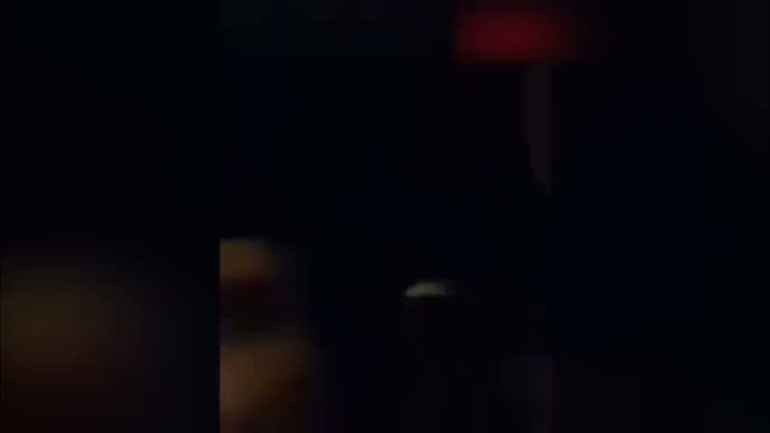 Erdoğan yaralı vatandaşı alnından öptü