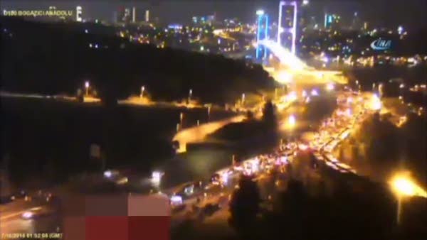 Kanlı darbe girişiminin İstanbul ayağı an be an kamerada