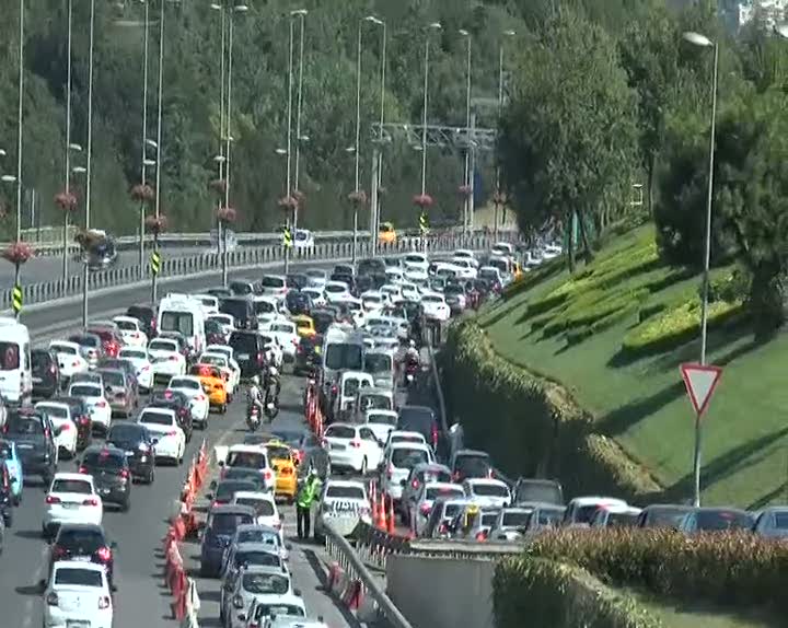 Boğaziçi Köprüsü'nde intihar girişimi