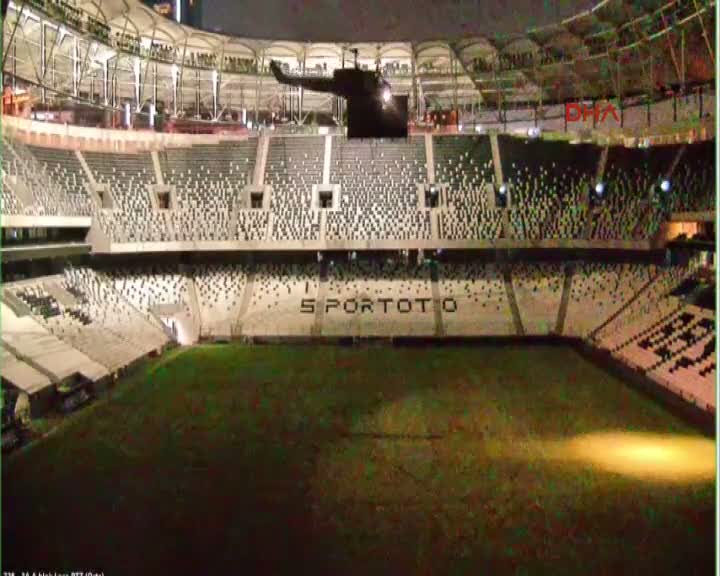 Darbecilerin helikopteri Vodafone Arena'ya böyle inmiş!