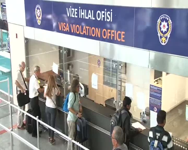 Atatürk Havalimanı Emniyet Müdürlüğü'nden 'Yeşil ve gri pasaport' açıklaması