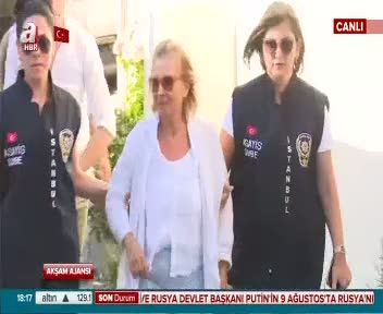 Nazlı Ilıcak gözaltında!