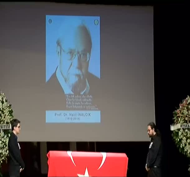 Tarihçi Prof. Dr. Halil İnalcık için Ankara Üniversitesi Dil ve Tarih, Coğrafya Fakültesi’nde veda töreni düzenlendi