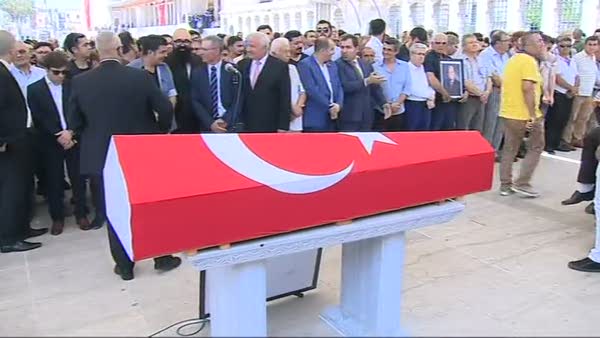 Ünlü tarihçi Halil İnalcık için Fatih Camii'nde tören düzenleniyor