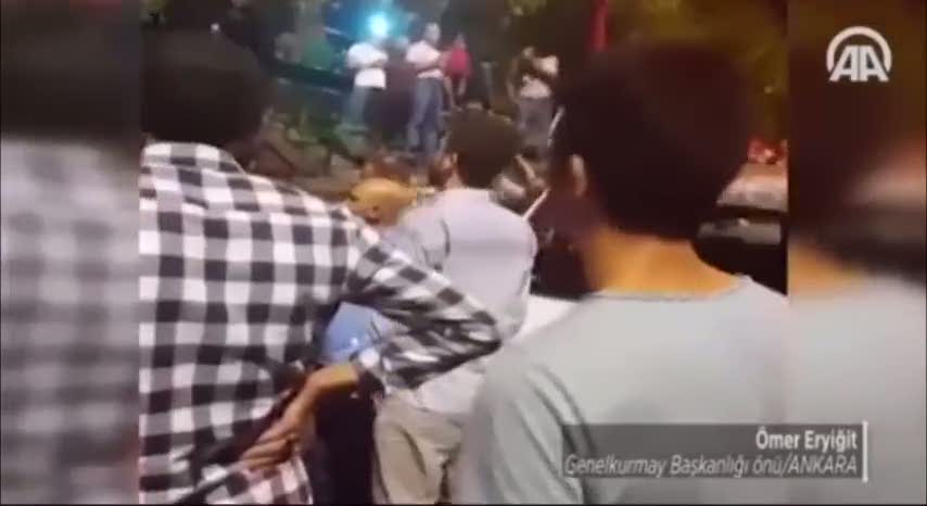 Darbe girişiminde Genelkurmay Başkanlığı önünden yeni görüntüler