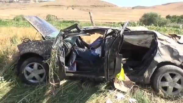 Aksaray’da gurbetçi aile kaza yaptı: 2 ölü, 1 yaralı
