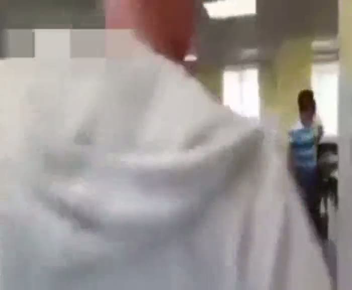 Suriyeli mülteciler Alman görevlilerle kavga etti!