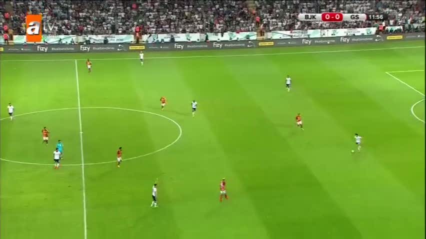 Konya'da ilk gol tehlikesi Cenk Tosun'la geldi!