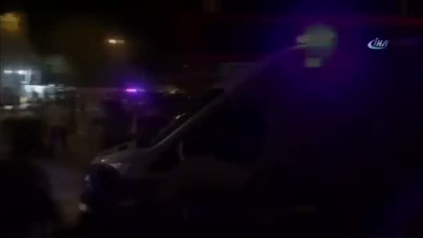 Van’da polis merkezine bombalı saldırı
