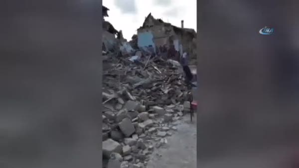 İtalya’yı deprem vurdu: 21 ölü