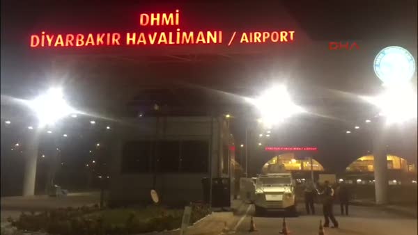 PKK'lı teröristler, Diyarbakır Havalimanı'nda polise roketatarlı saldırı düzenledi