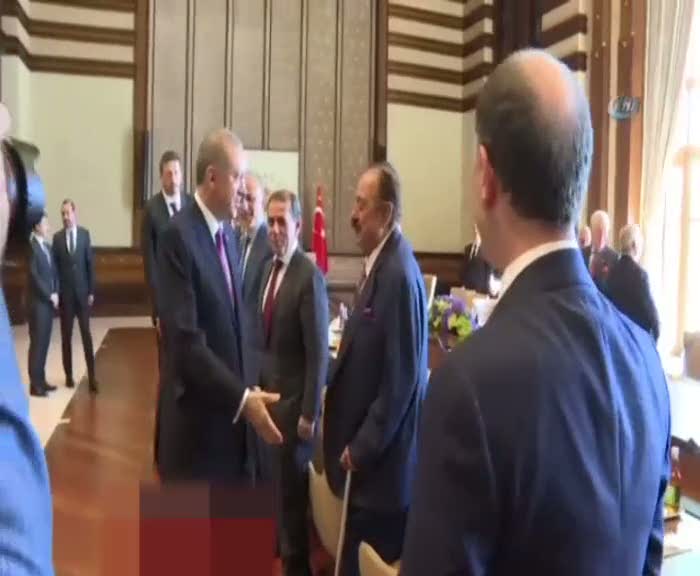 Cumhurbaşkanı Erdoğan Kulüpler Birliği Heyeti’ni kabul etti