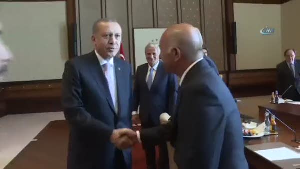 Cumhurbaşkanı Erdoğan A Milliler'i kabul etti