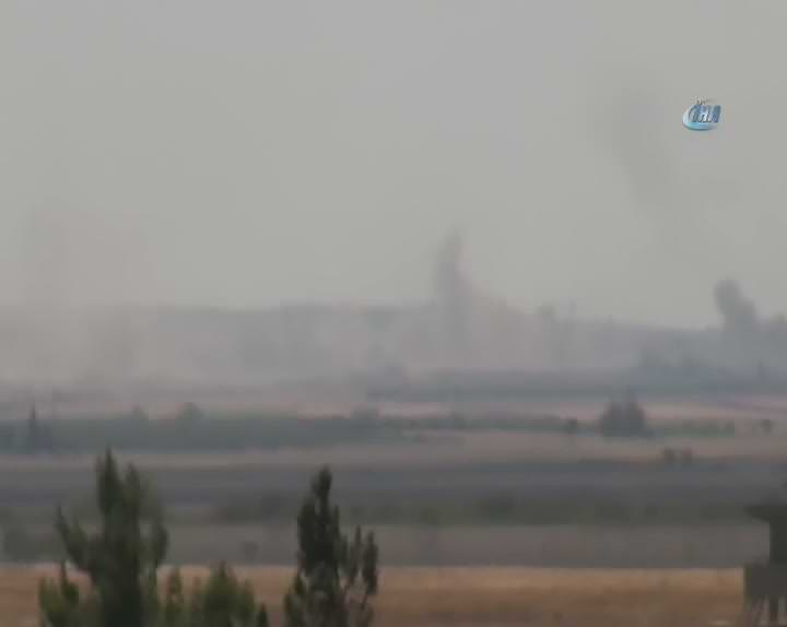 Türk tankları Çobanbey'e girdi... Sınırdan dumanlar yükseliyor