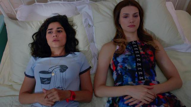 Seviyor Sevmiyor 9. bölüm fragmanı - İzle!