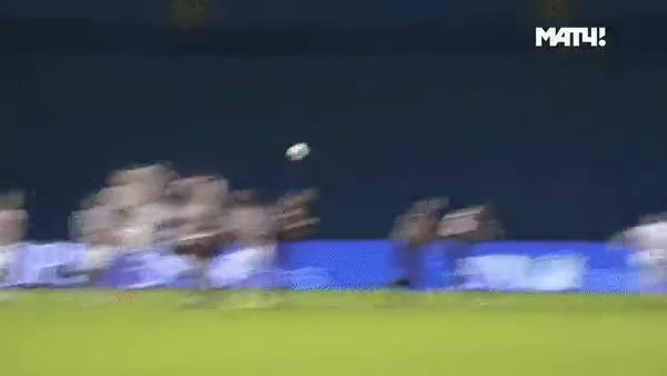 Hakan Çalhanoğlu'dan Hırvatistan'a frikik golü