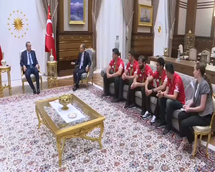 Cumhurbaşkanı Erdoğan Rio’da madalya kazanan sporcuları kabul etti
