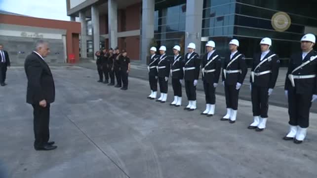 Başbakan Yıldırım telefondan kız istedi