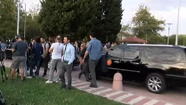 Cumhurbaşkanı Erdoğan, polis merkezini ziyaret etti