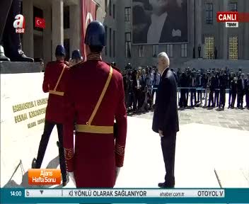 TBMM Başkanı İsmail Kahraman Atattürk Anıtı'nda saygı duruşunda bulundu