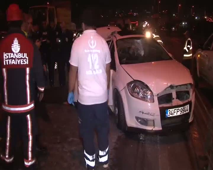 E-5 Karayolu’nda feci kaza : 1 ölü, 4 yaralı