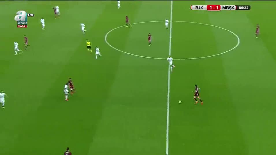 Marcelo'dan usta işi bitiriş!