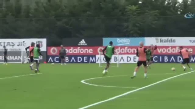 Beşiktaş antrenmanında gerginlik