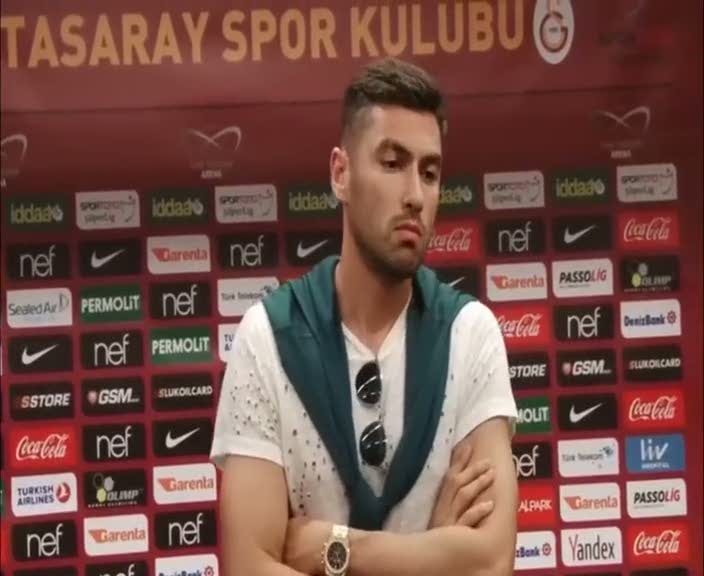 Burak Yılmaz pirim almadığını böyle açıklamıştı