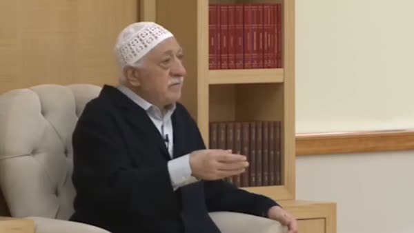FETÖ elebaşı Gülen Mehmet Görmez'e hakaret etti