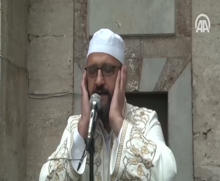 Ayasofya'da 5 vakit ezan sesi yükseliyor