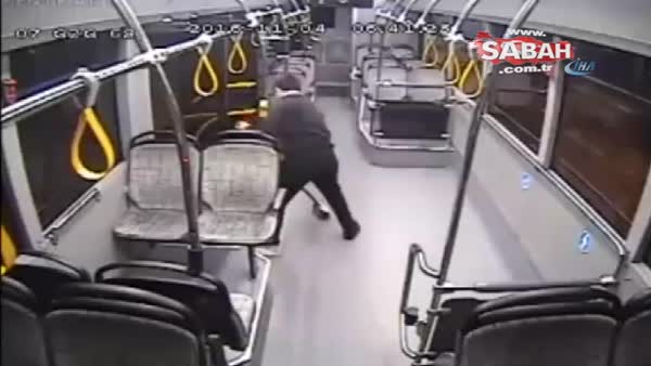 Halk otobüsünde şoföre ölümüne darp kamerada
