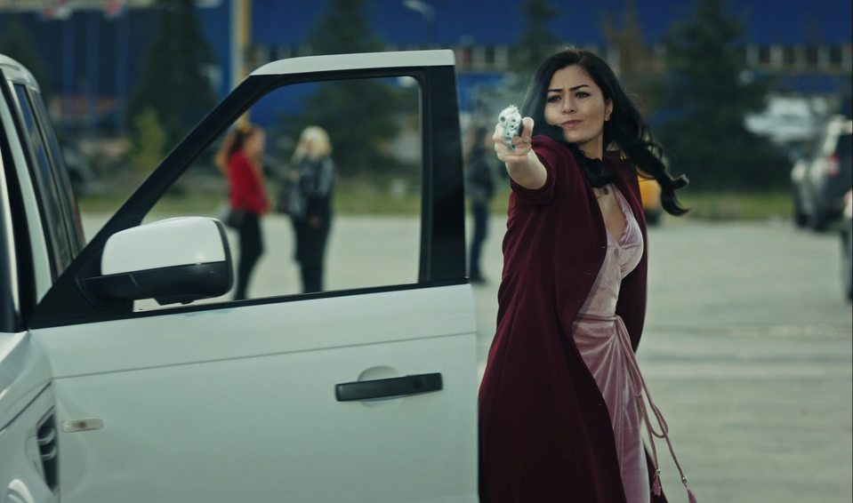 Eşkıya Dünyaya Hükümdar Olmaz nefes kesen an: Ne diyorsun lan sen!