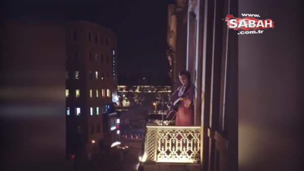 Şarkıcı Nil Karaibrahimgil'den hayranlarını şaşırtan video