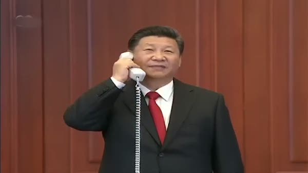 Çin devlet başkanı'ndan uzaya telefon