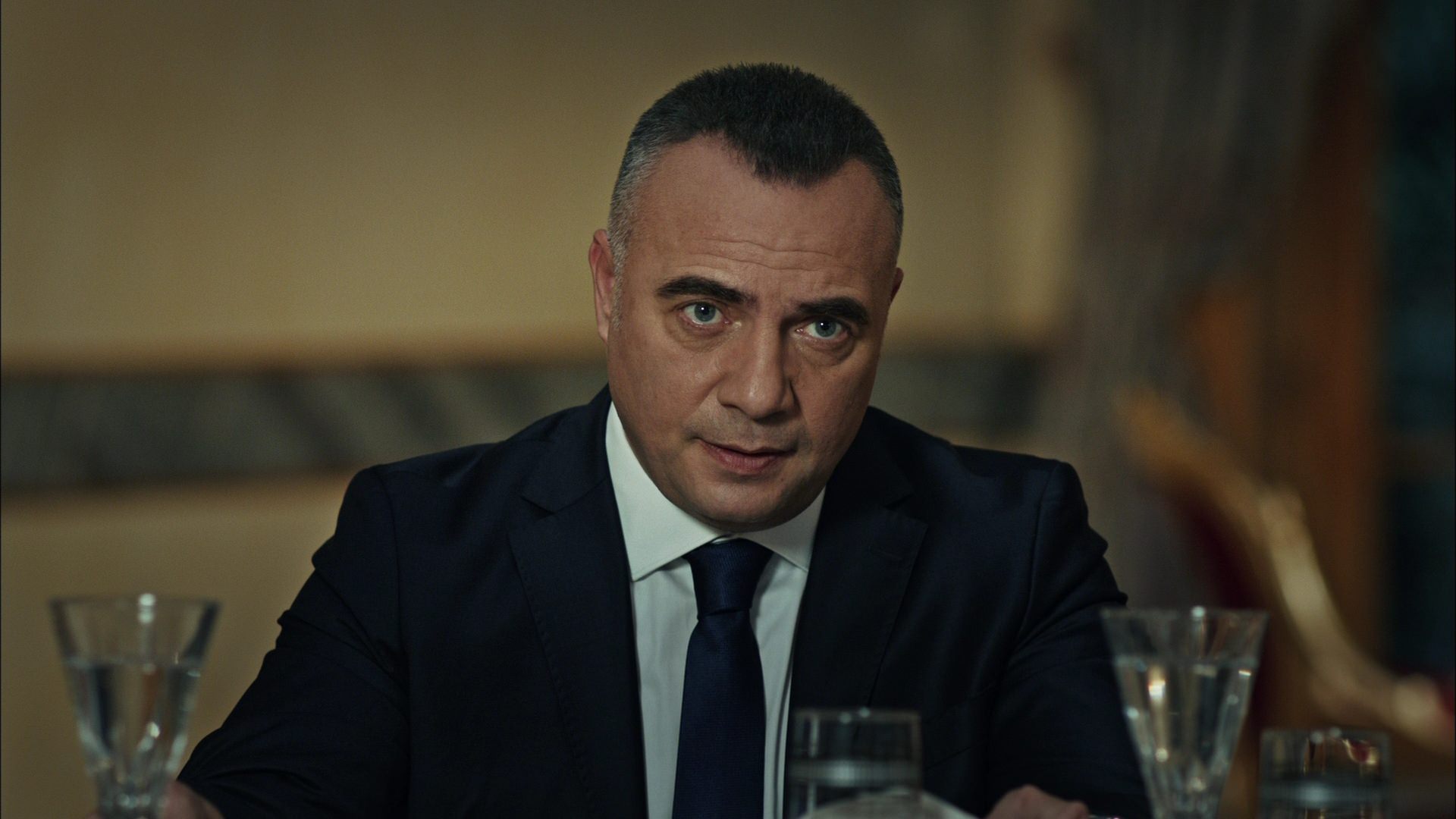 Eşkıya Dünyaya Hükümdar Olmaz'da büyük meydan okuma: Seni hiç kimse kurtaramaz!