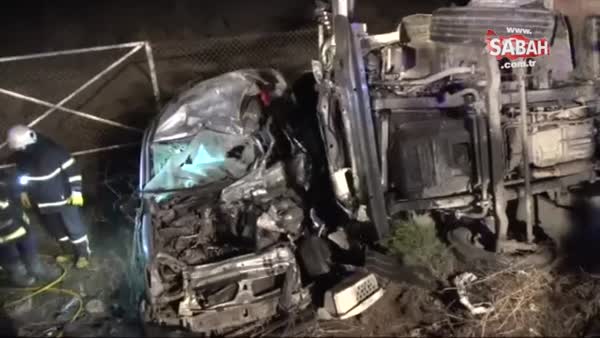 Bursa’da kamyonla kamyonet çarpıştı 4 ölü, 1 yaralı